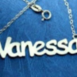 Meet your Posher, Vanessa